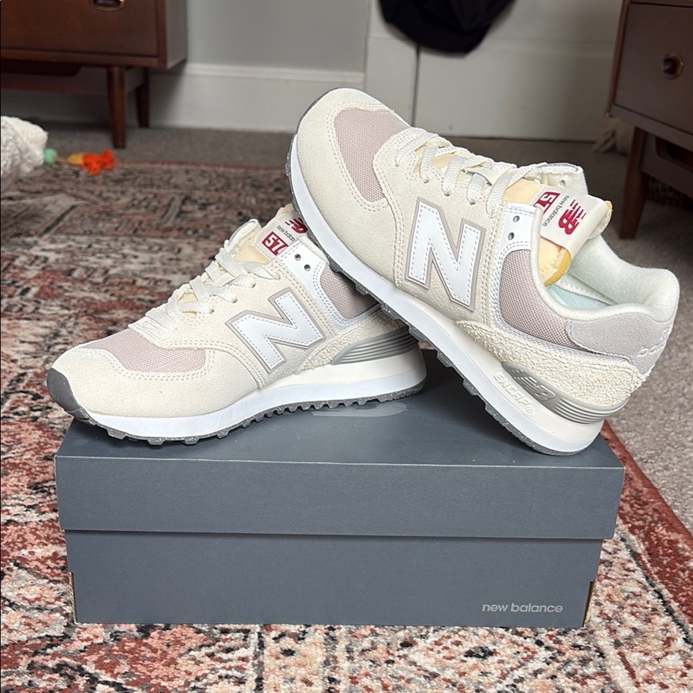 New Balance Women’s 574 Cream White Sneakers - Picture 1 of 4